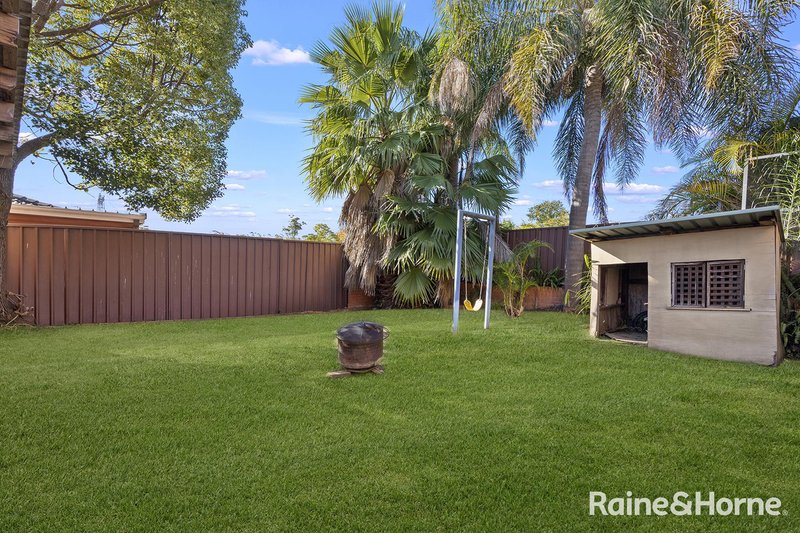 Photo - 9 Manam Place, Glenfield NSW 2167 - Image 9