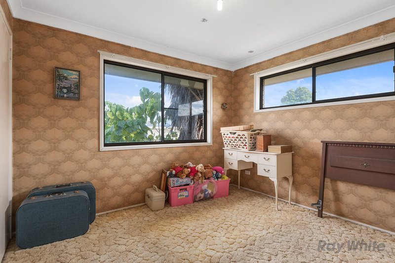 Photo - 9 Mapleleaf Street, Eight Mile Plains QLD 4113 - Image 6