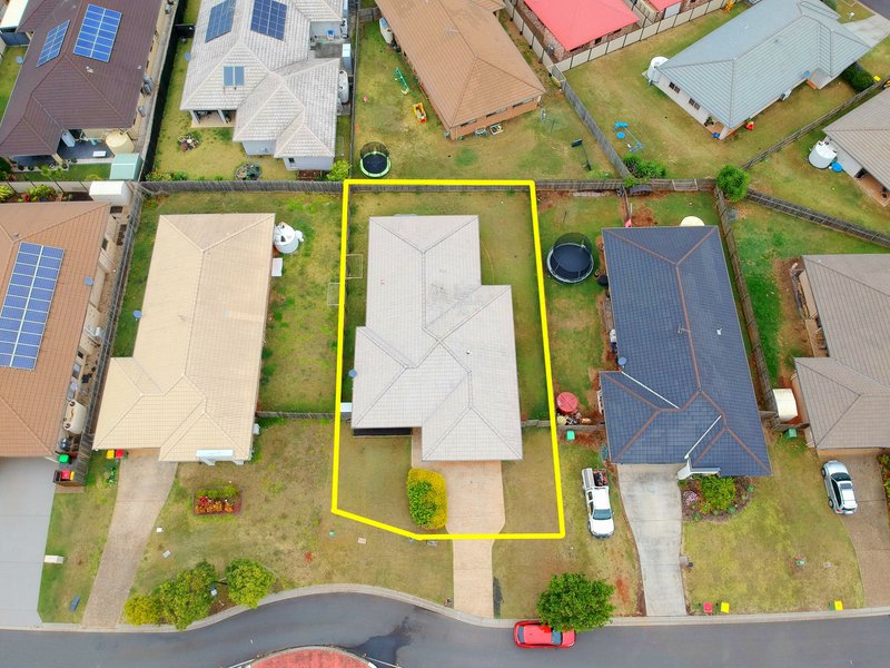 Photo - 9 Maree Pl , Redland Bay QLD 4165 - Image 3