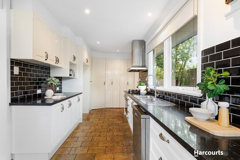 Photo - 9 Marina Street, Vermont VIC 3133 - Image 5