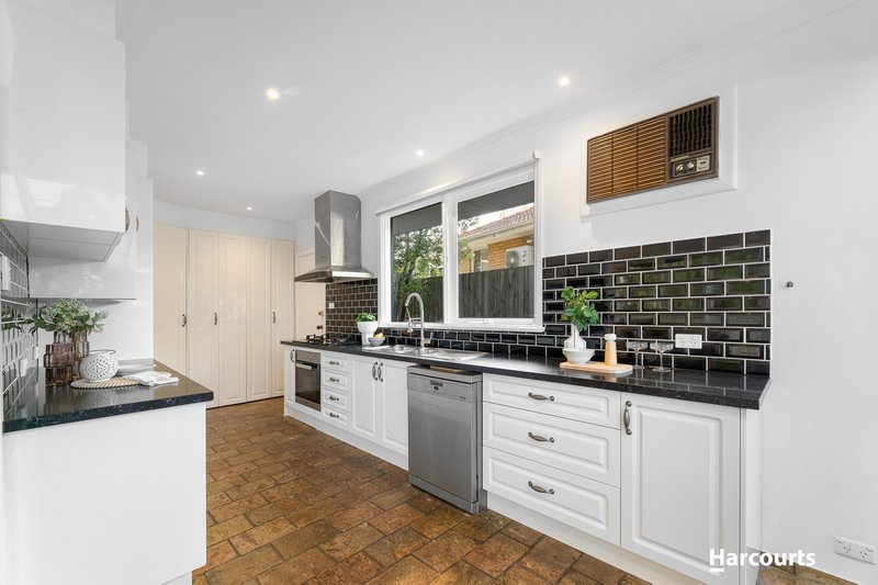Photo - 9 Marina Street, Vermont VIC 3133 - Image 6