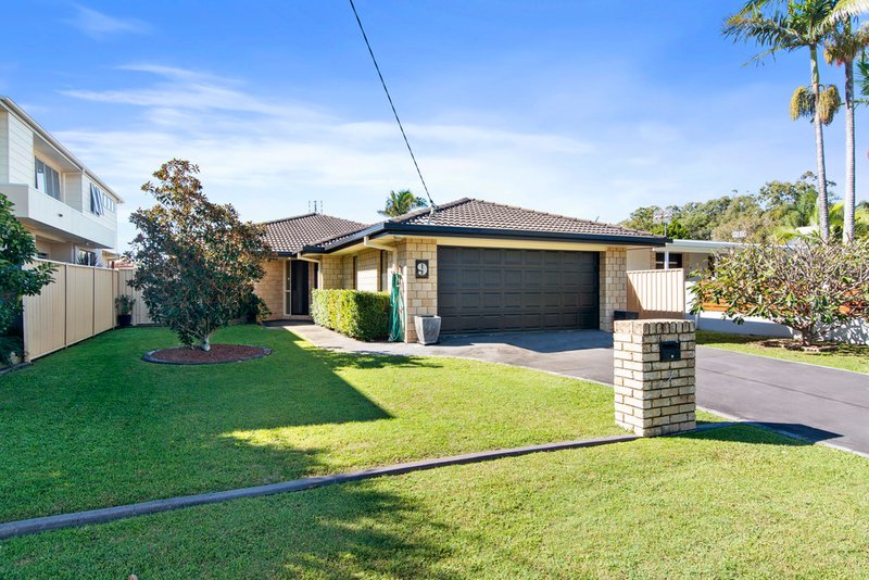 Photo - 9 Marion Street, Tugun QLD 4224 - Image 13