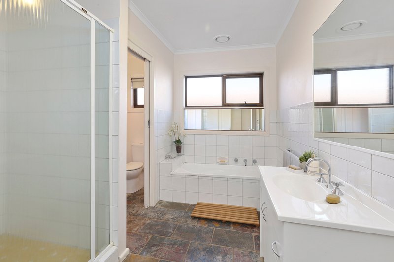 Photo - 9 Mark Street, Lara VIC 3212 - Image 11