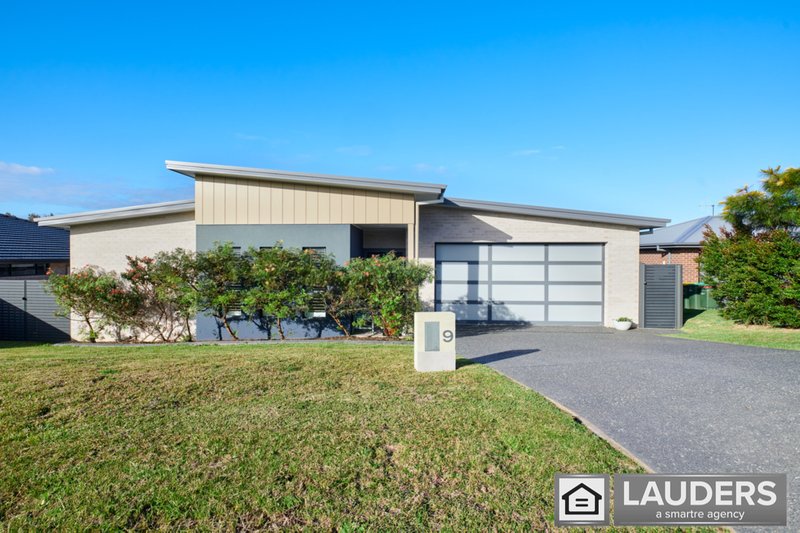 Photo - 9 Marra Drive, Old Bar NSW 2430 - Image 1
