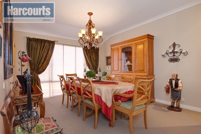 Photo - 9 Marriot Turn, Currambine WA 6028 - Image 5