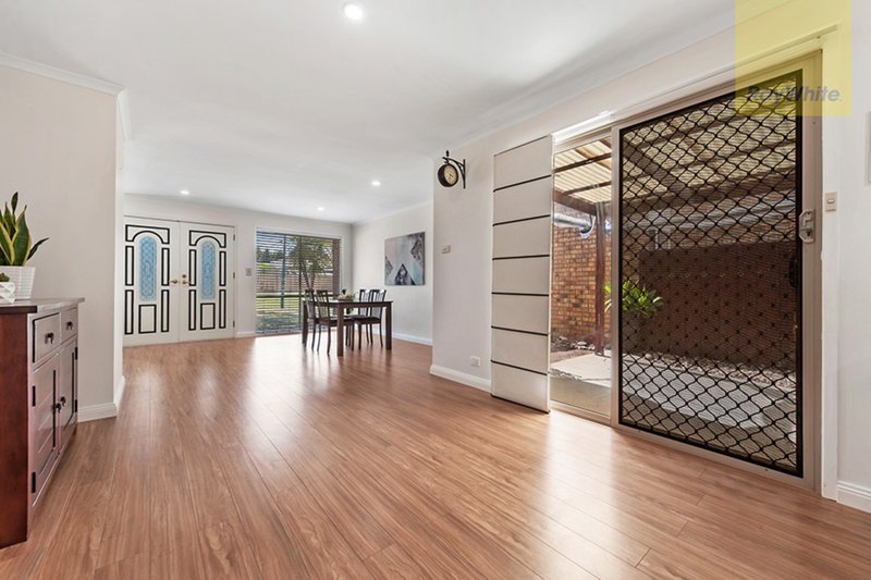 Photo - 9 Marsden Walk, Roxburgh Park VIC 3064 - Image 6