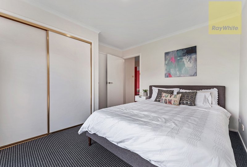 Photo - 9 Marsden Walk, Roxburgh Park VIC 3064 - Image 9