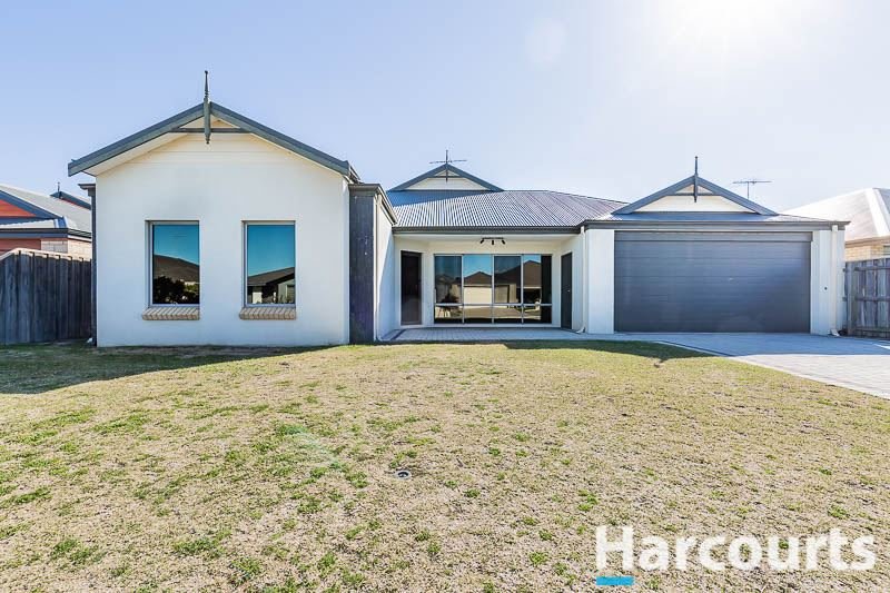 Photo - 9 Marsdenia Road, Halls Head WA 6210 - Image 2