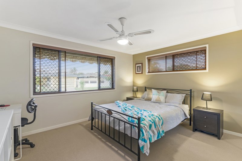 Photo - 9 Matipo Place, Palm Beach QLD 4221 - Image 9