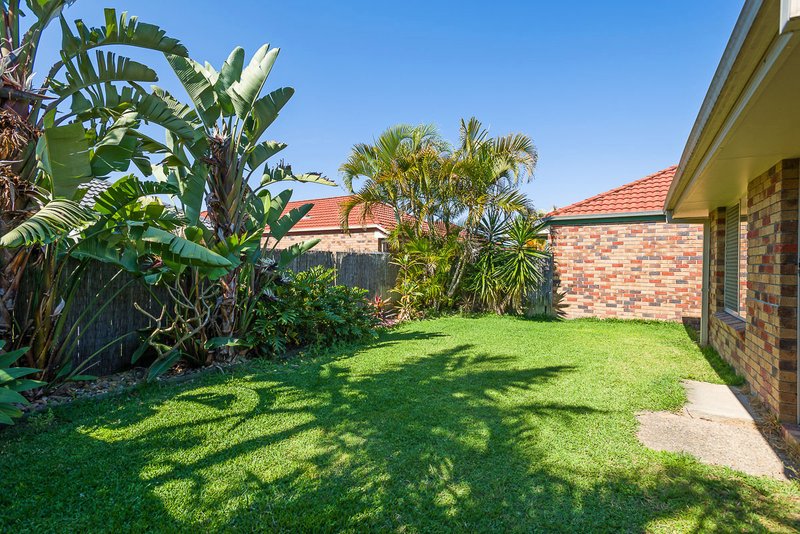 Photo - 9 Matisse Court, Coombabah QLD 4216 - Image 11