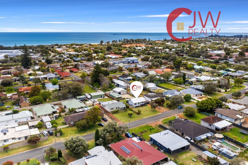 Photo - 9 Maxted Street, West Busselton WA 6280 - Image 18