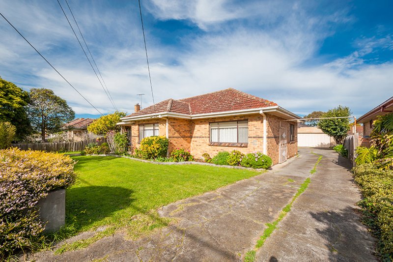 Photo - 9 Mccasker Avenue, Reservoir VIC 3073 - Image 2