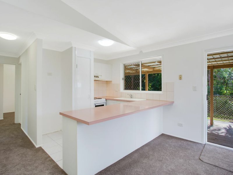 Photo - 9 Mcdivitt Court, Worongary QLD 4213 - Image 4