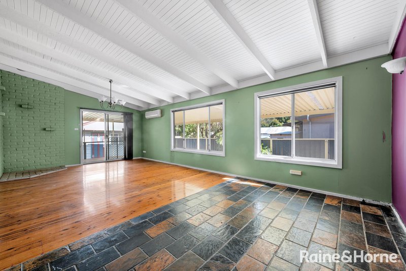 Photo - 9 Mcdonald Avenue, Nowra NSW 2541 - Image 2