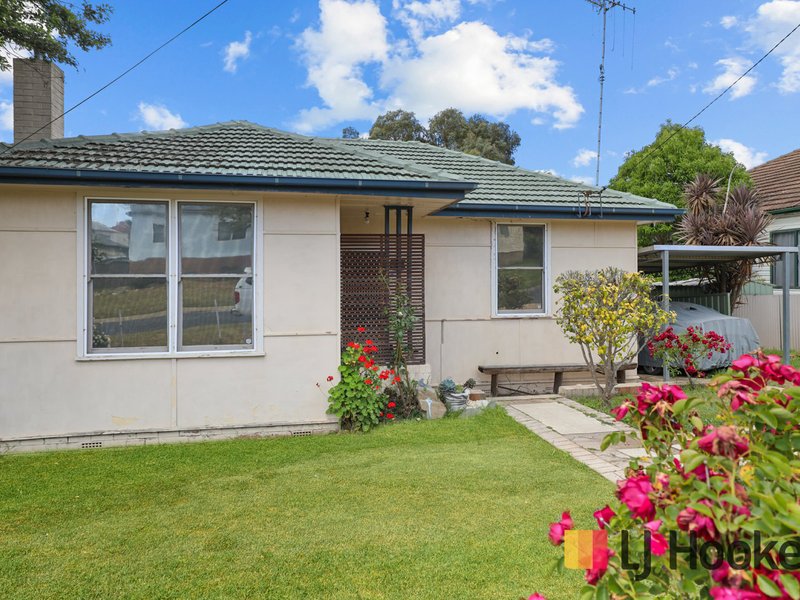 9 Mckenzie Place, Bathurst NSW 2795