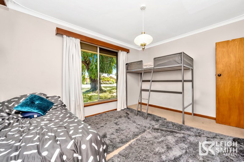 Photo - 9 Mckerracher Street, Dudley Park WA 6210 - Image 12