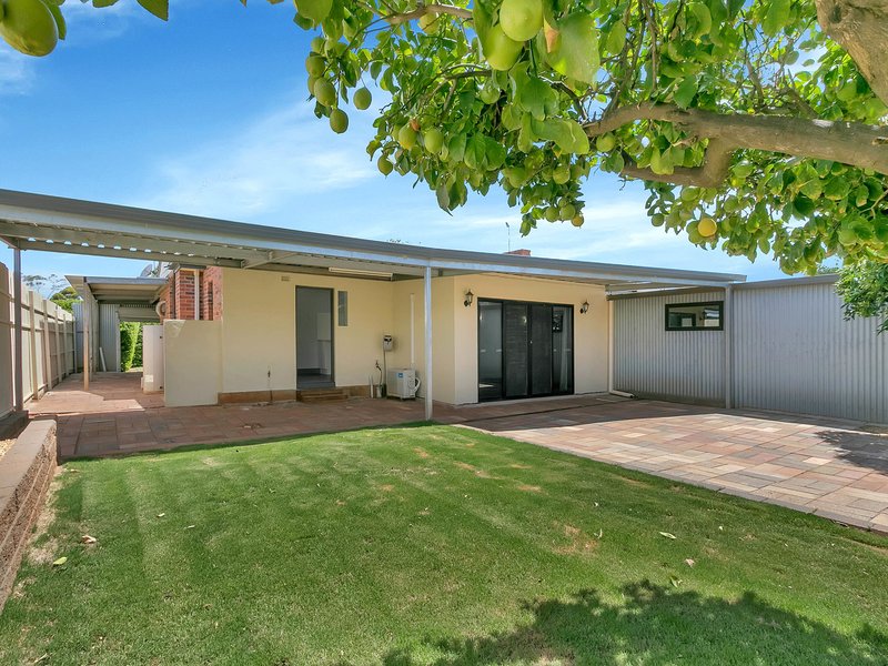 Photo - 9 Mckinlay Street, Elizabeth Downs SA 5113 - Image 10