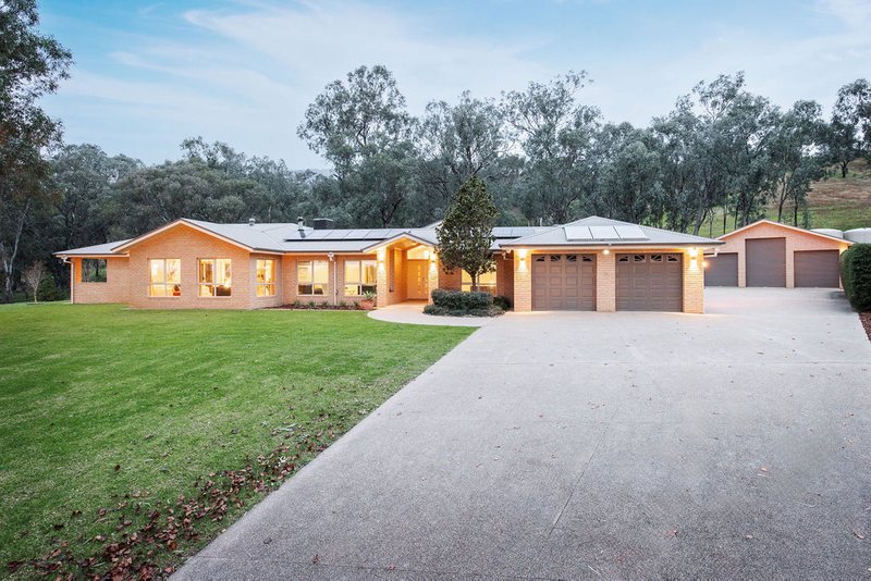 Photo - 9 Mcleish Court, Wodonga VIC 3690 - Image 2
