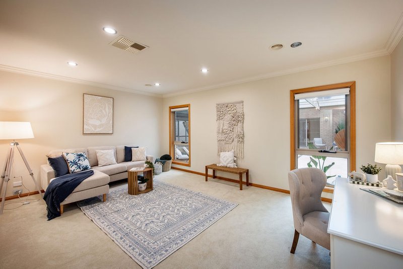Photo - 9 Mcleish Court, Wodonga VIC 3690 - Image 15