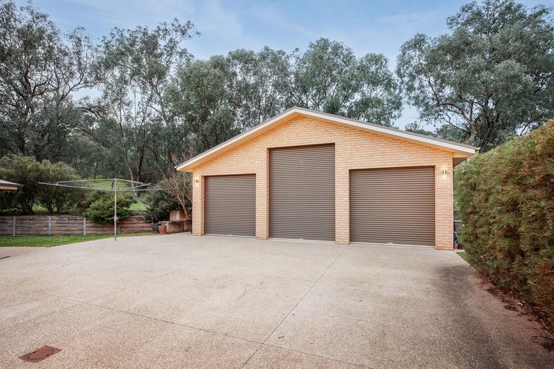Photo - 9 Mcleish Court, Wodonga VIC 3690 - Image 30