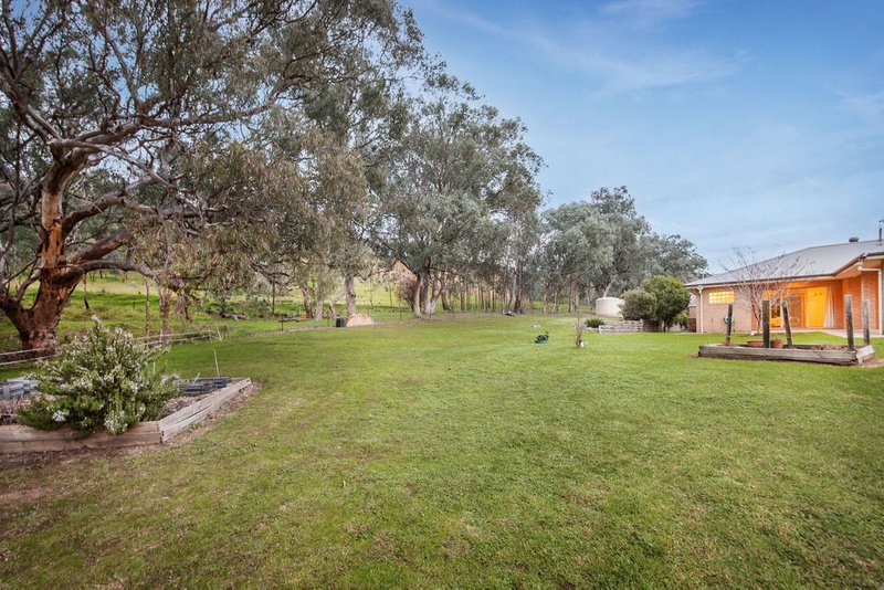 Photo - 9 Mcleish Court, Wodonga VIC 3690 - Image 35