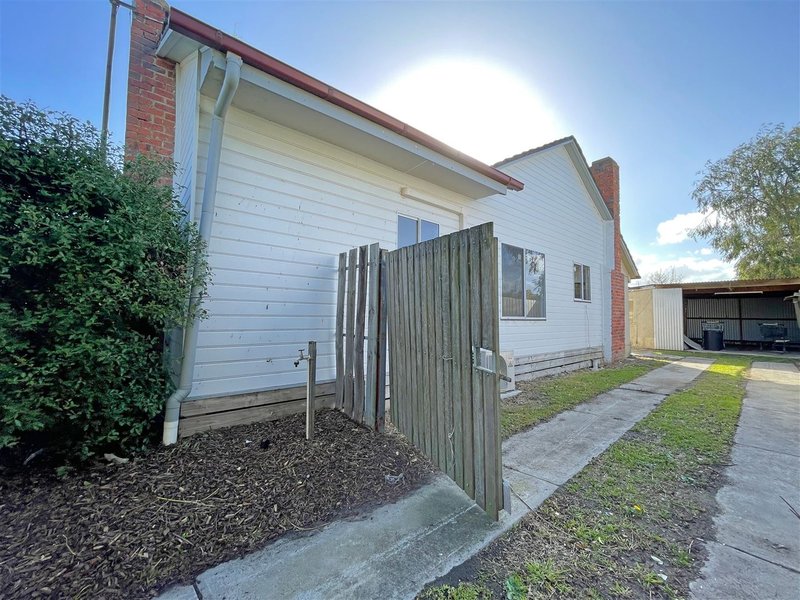 Photo - 9 Mcmillan Crescent, Yarram VIC 3971 - Image 5