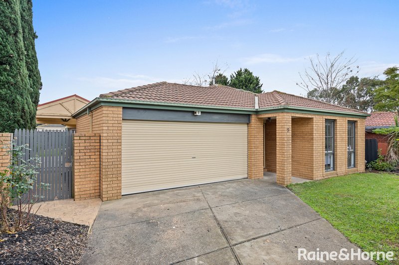 Photo - 9 Mensa Court, Roxburgh Park VIC 3064 - Image 2