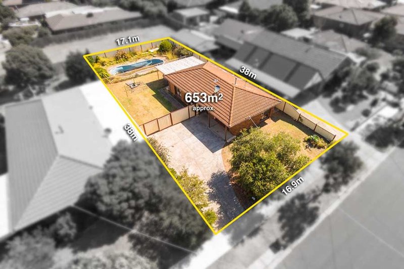 9 Metropolitan Avenue, Craigieburn VIC 3064