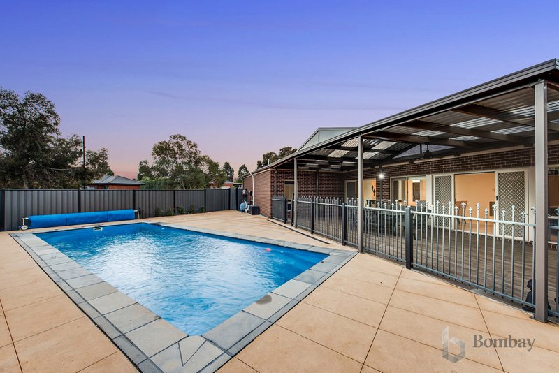 Photo - 9 Middlesborough Drive, Craigieburn VIC 3064 - Image 20