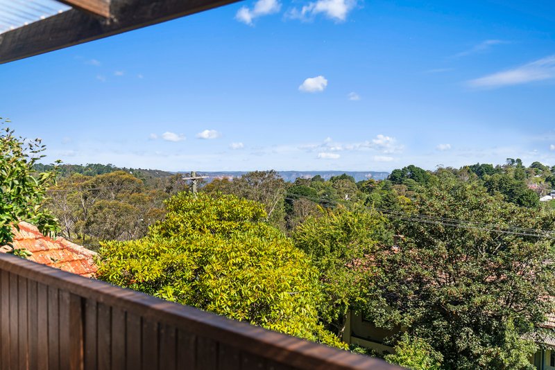 9 Miles Avenue, Katoomba NSW 2780