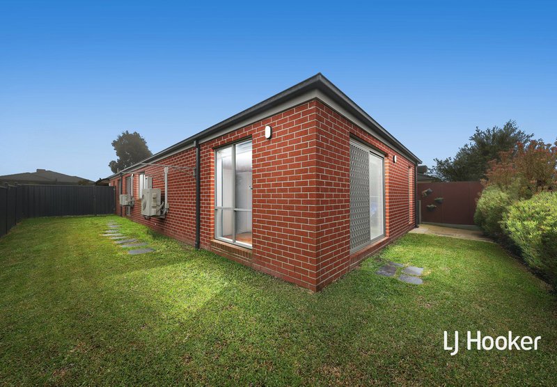 Photo - 9 Milkmaid Street, Wallan VIC 3756 - Image 13