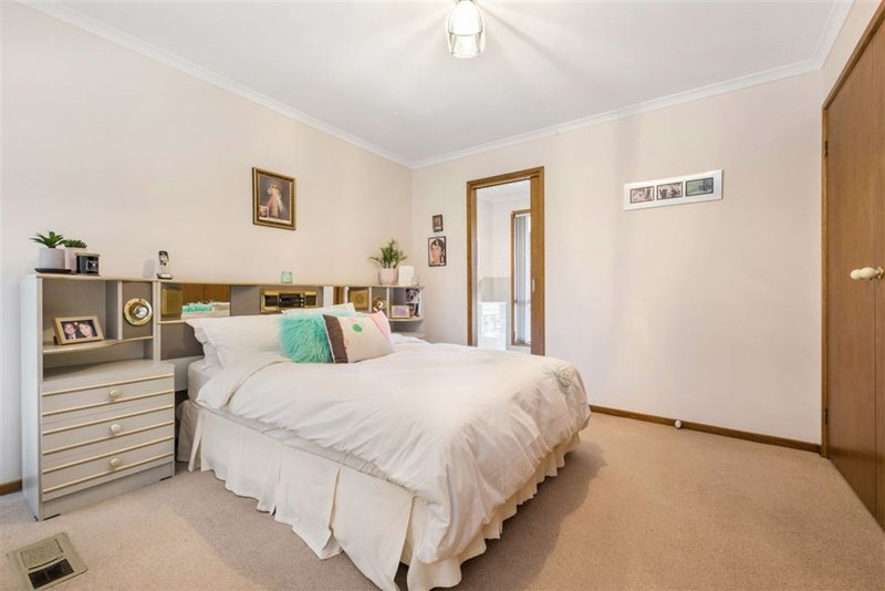 Photo - 9 Minehan Court, Corio VIC 3214 - Image 7