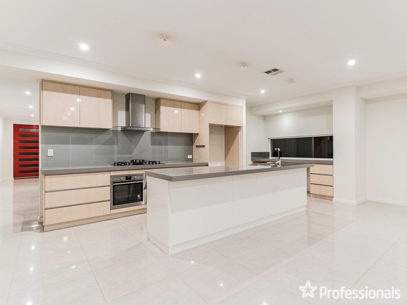 Photo - 9 Mirage Street, Baldivis WA 6171 - Image 3