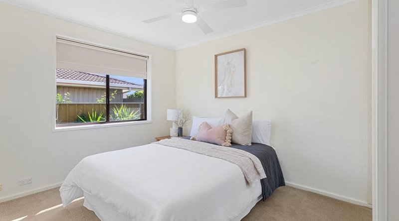 Photo - 9 Mirrabooka Crescent, Hallett Cove SA 5158 - Image 12