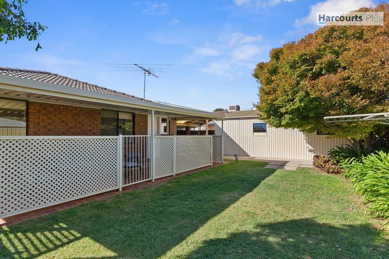 Photo - 9 Mirrabooka Crescent, Hallett Cove SA 5158 - Image 20