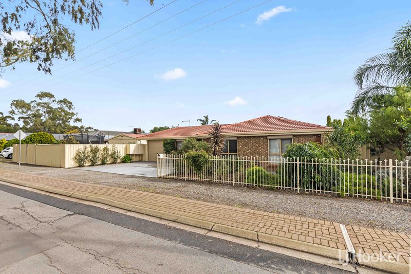 Photo - 9 Moir Street, Smithfield SA 5114 - Image 3