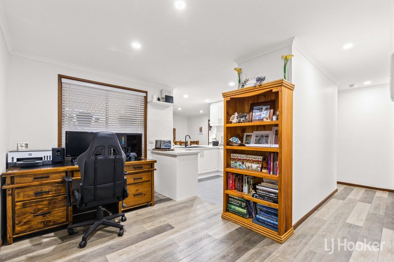Photo - 9 Moir Street, Smithfield SA 5114 - Image 6