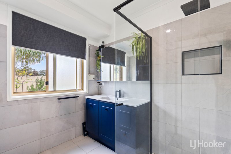 Photo - 9 Moir Street, Smithfield SA 5114 - Image 16