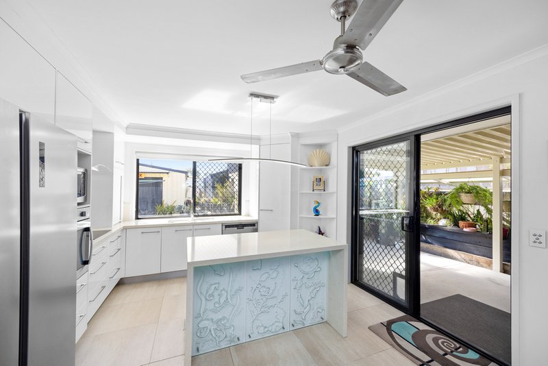 Photo - 9 Monash Street, Golden Beach QLD 4551 - Image 9