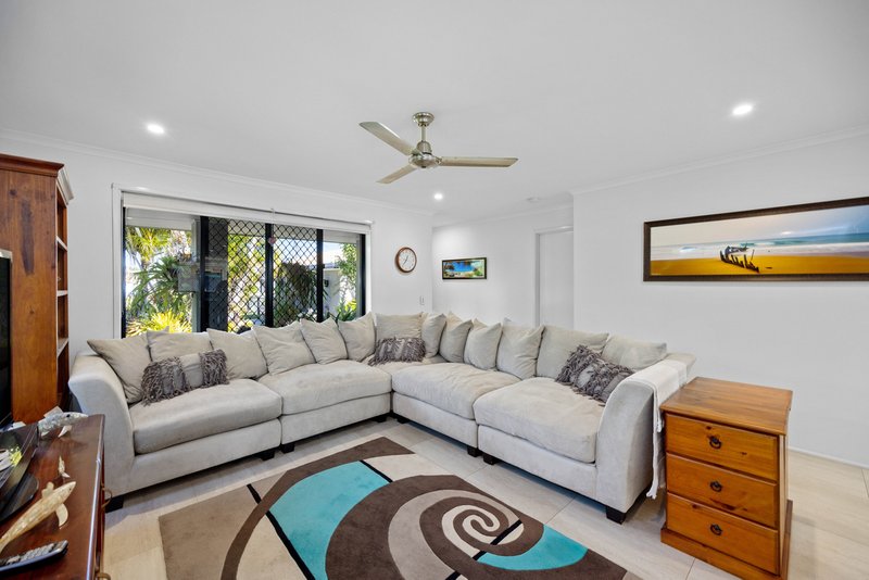 Photo - 9 Monash Street, Golden Beach QLD 4551 - Image 13