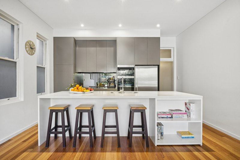 Photo - 9 Monmouth Street, Randwick NSW 2031 - Image 4