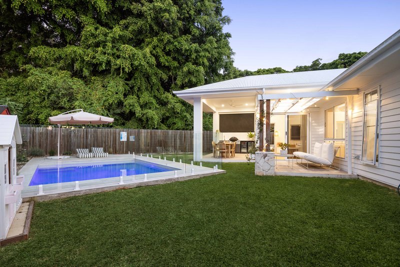 Photo - 9 Monomeeth Street, Buderim QLD 4556 - Image 2