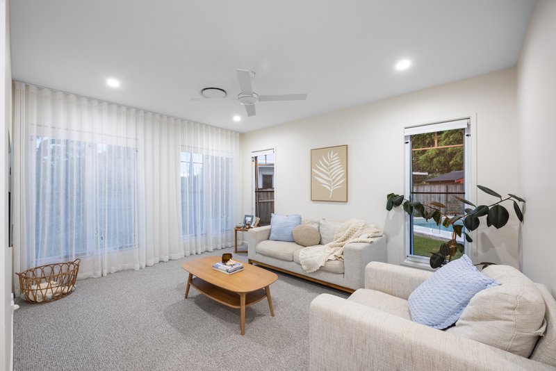Photo - 9 Monomeeth Street, Buderim QLD 4556 - Image 6