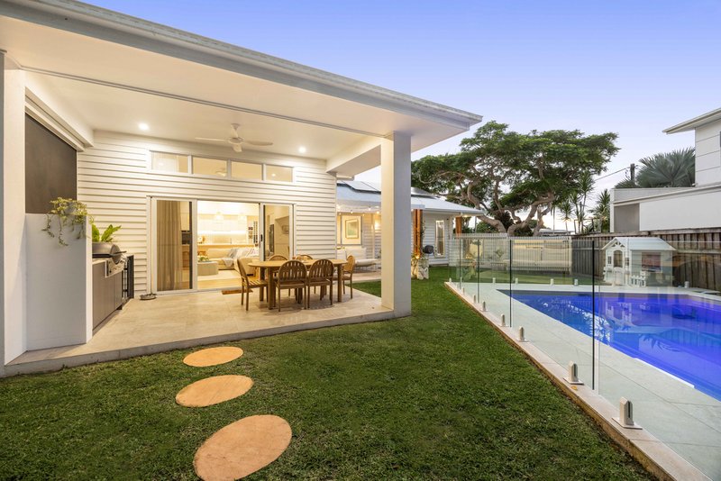 Photo - 9 Monomeeth Street, Buderim QLD 4556 - Image 9