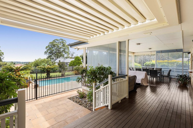 Photo - 9 Montclair Close, Middle Ridge QLD 4350 - Image 26