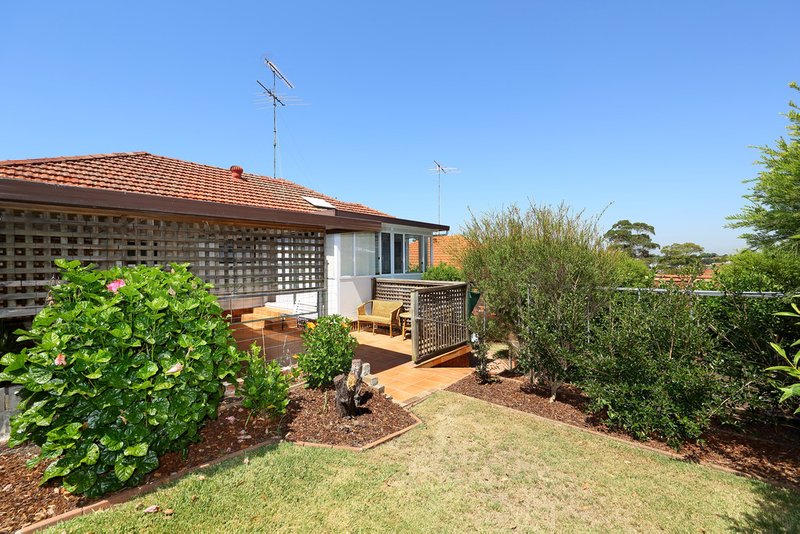 Photo - 9 Moombara Avenue, Peakhurst NSW 2210 - Image 2