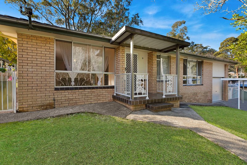 9 Mooramba Avenue, North Gosford NSW 2250