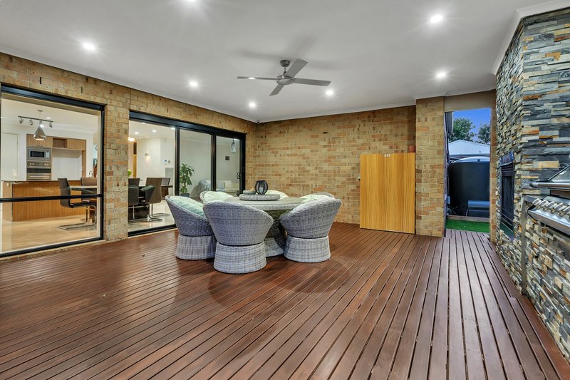 Photo - 9 Moresby Court, Craigieburn VIC 3064 - Image 23