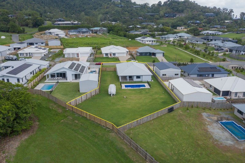 Photo - 9 Mosswood Court, Cannon Valley QLD 4800 - Image 2