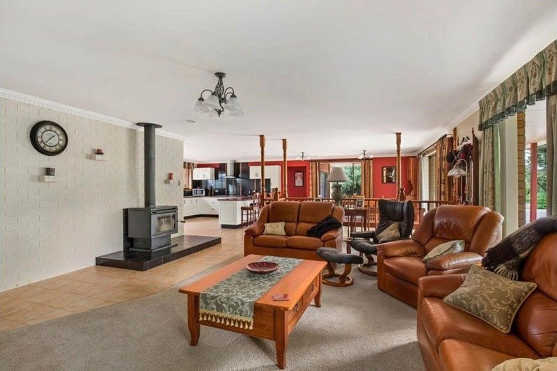 Photo - 9 Mountain View Crescent, Grindelwald TAS 7277 - Image 5